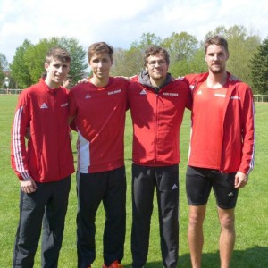 2015,04.26, Tobch,Kids, 4x400 012