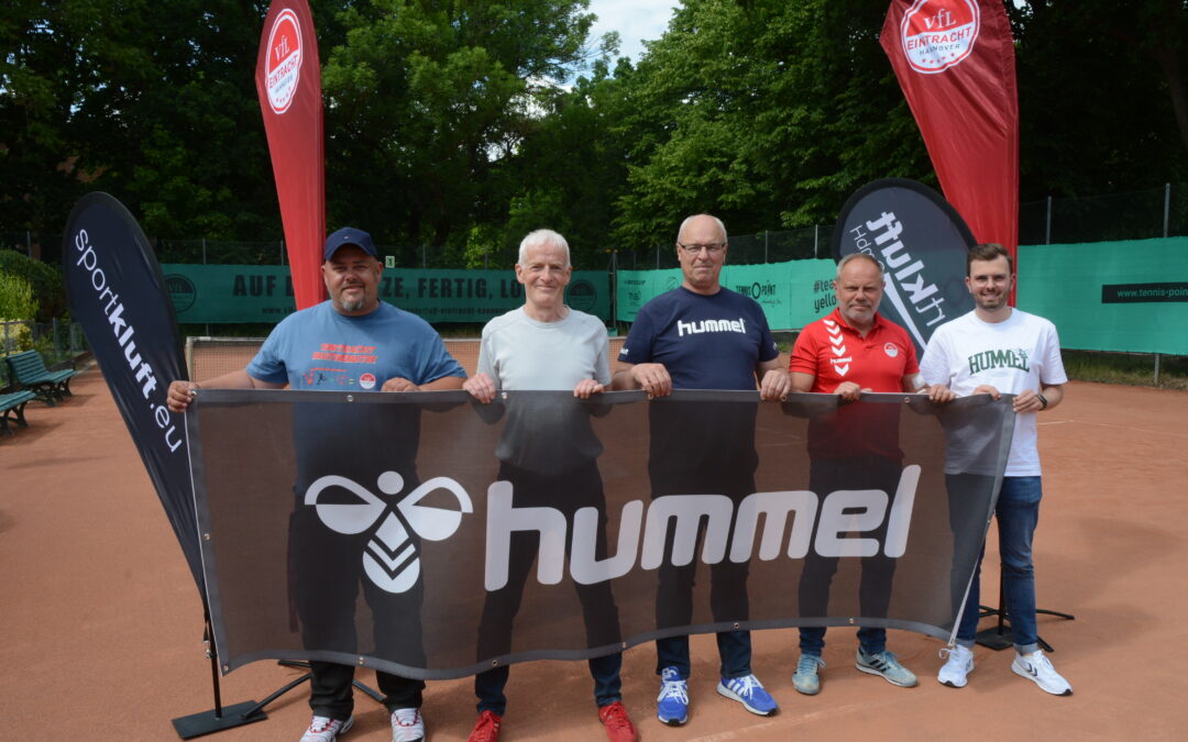 VfL Eintracht geht mit Ausrüster Hummel in die Zukunft