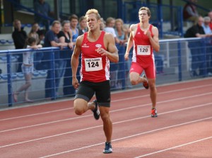 Alexander Juretzko und Jannik Rehbein kurz vor dem 400m-Ziel