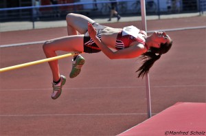 Mareike Nissen beim Hochsprung der Frauen